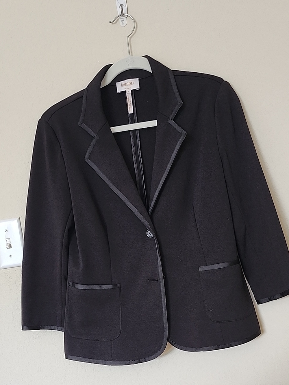 Laundry By Shelli Segal Black Blazer with Satin Trim